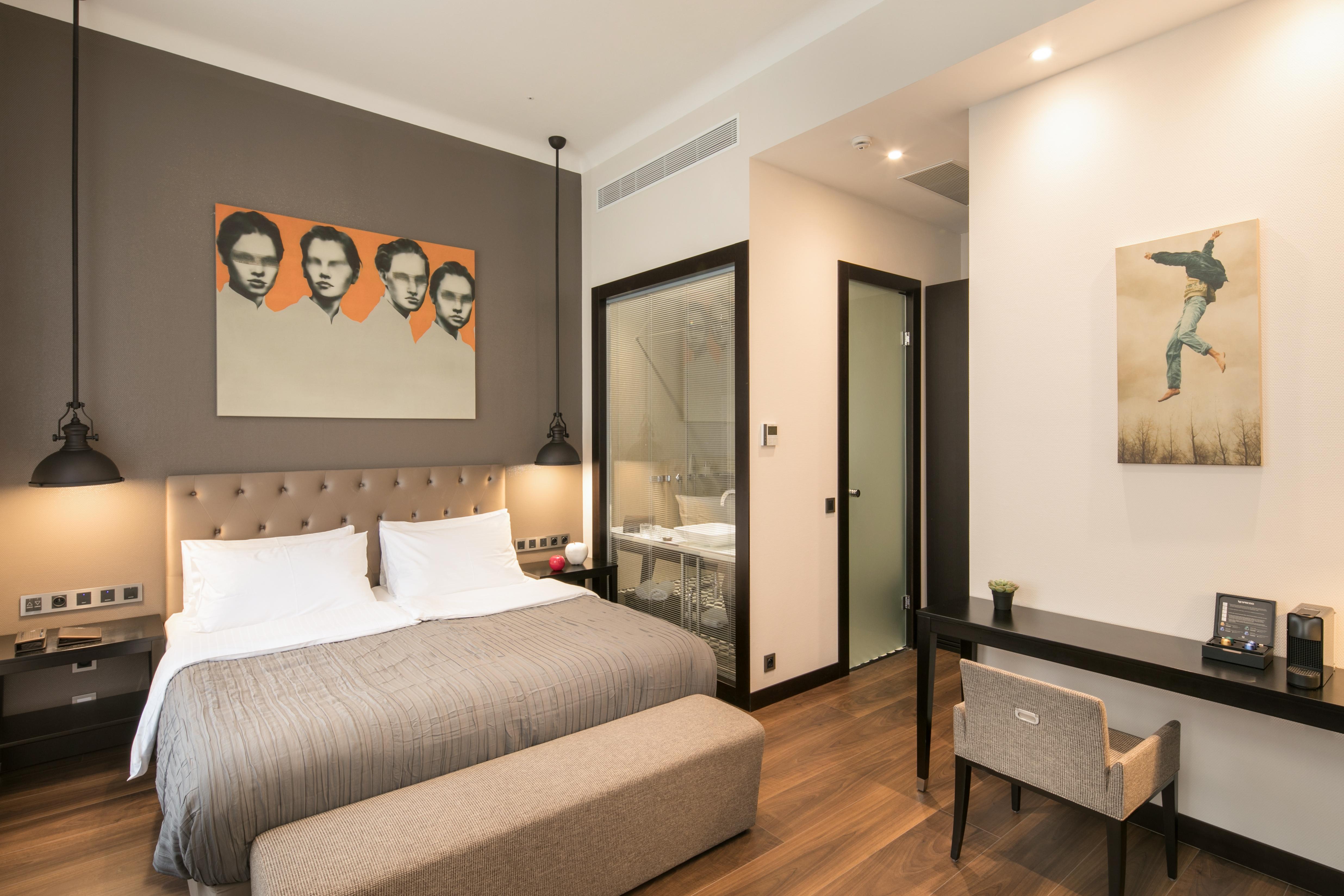 Hotel Quentin 4*